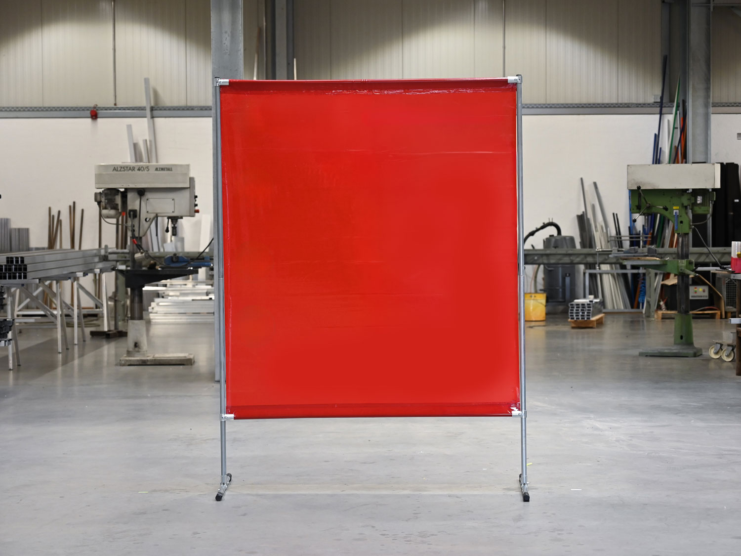 Protective wall for welders, tarpaulins 0.4 mm, red-transparent, W x H 1400 x 2000 mm